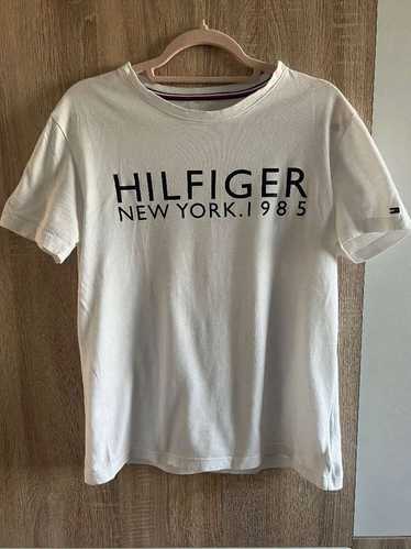 Tommy Hilfiger Tommy Hilfiger men’s T-Shirt. Size… - image 1
