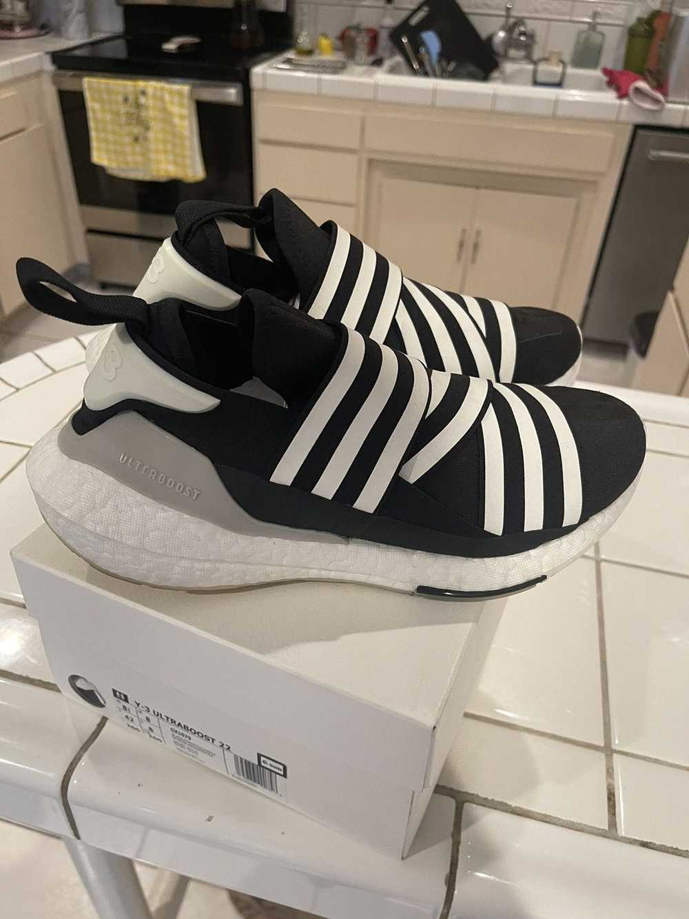 Y-3 Y-3 ULTRA BOOST 22 Black/White - image 4