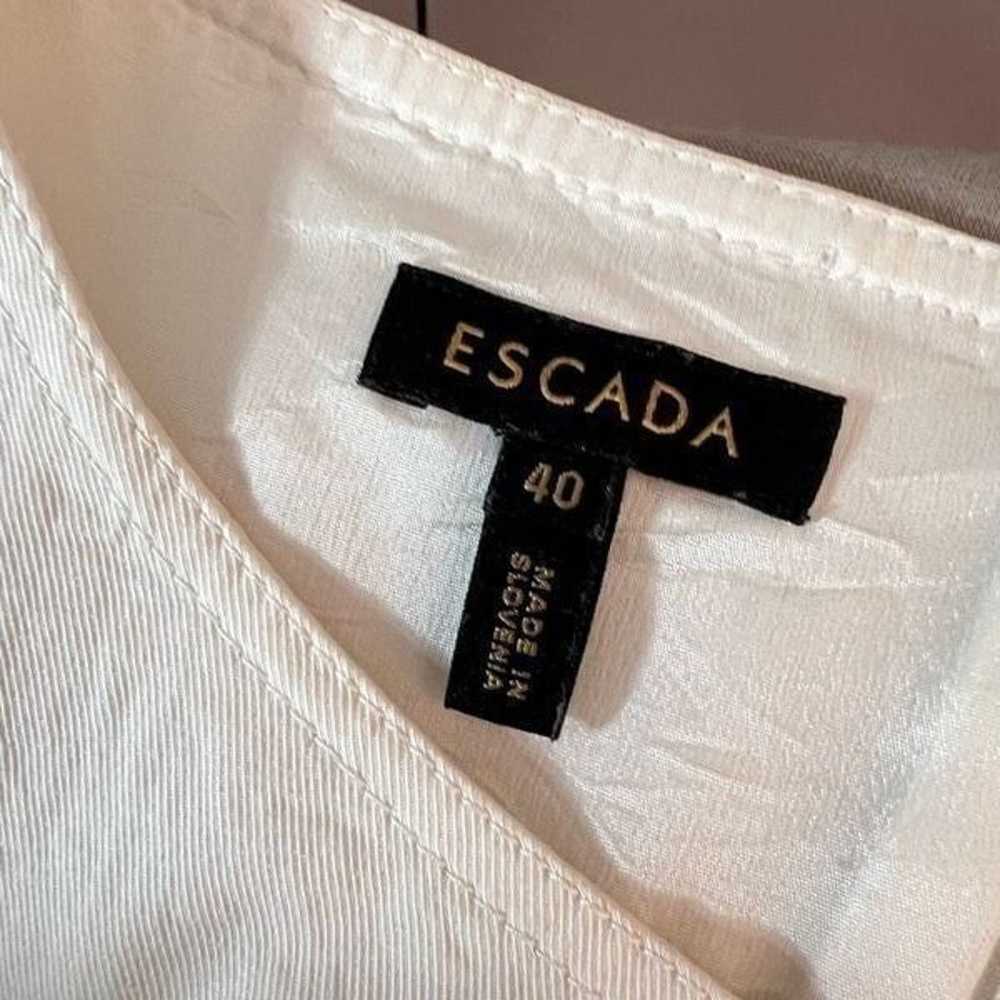 Escada sleeveless orange and white color block sh… - image 7