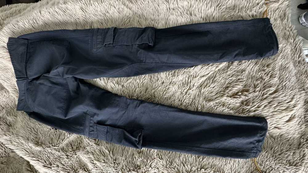 Rhude Black Classic Cargo Pants - image 8