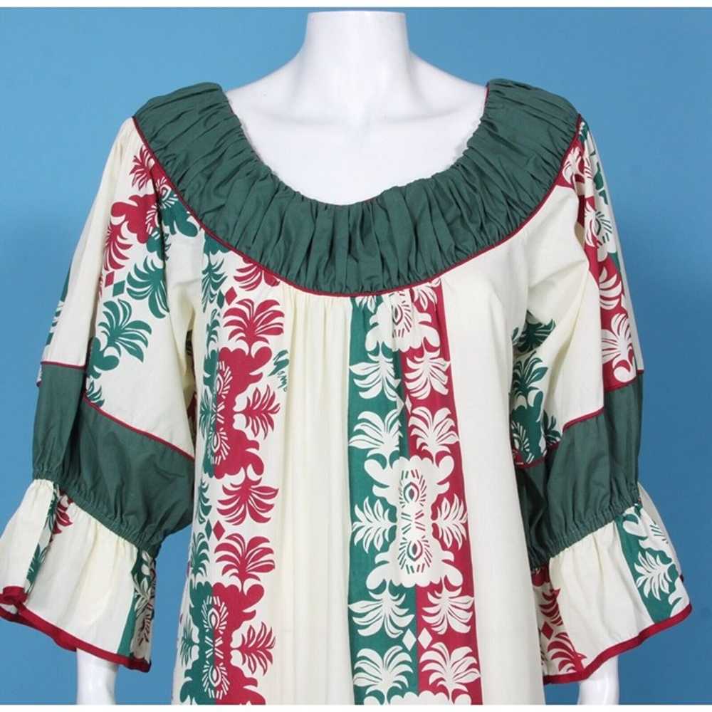 Vtg MAMO HOWELL Hawaiian Aloha Muumuu Red Green C… - image 2