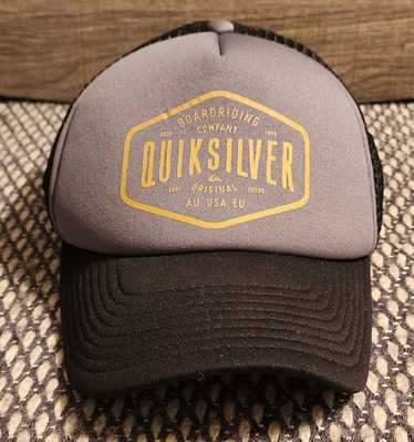 Quiksilver Vintage Black and Gray Quicksilver Tru… - image 1