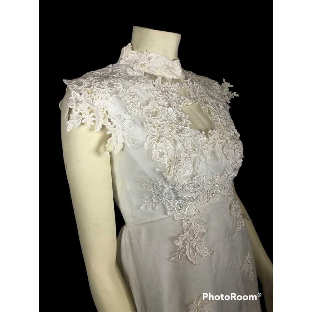Vintage custom Wedding dress lace & Sequence high… - image 8