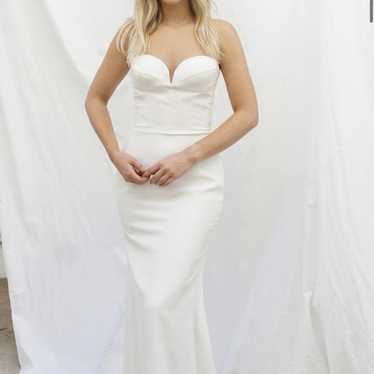 Chosen By Oneday wedding dress - image 1