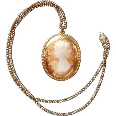 ca 1940 Carved Shell Cameo Drop Necklace Vintage