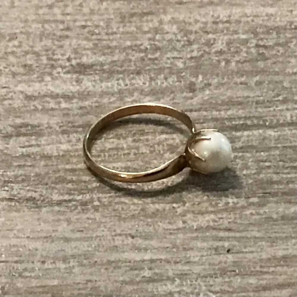 10K Gold Filled Faux Pearl Ring Size 7 1/2 - image 3