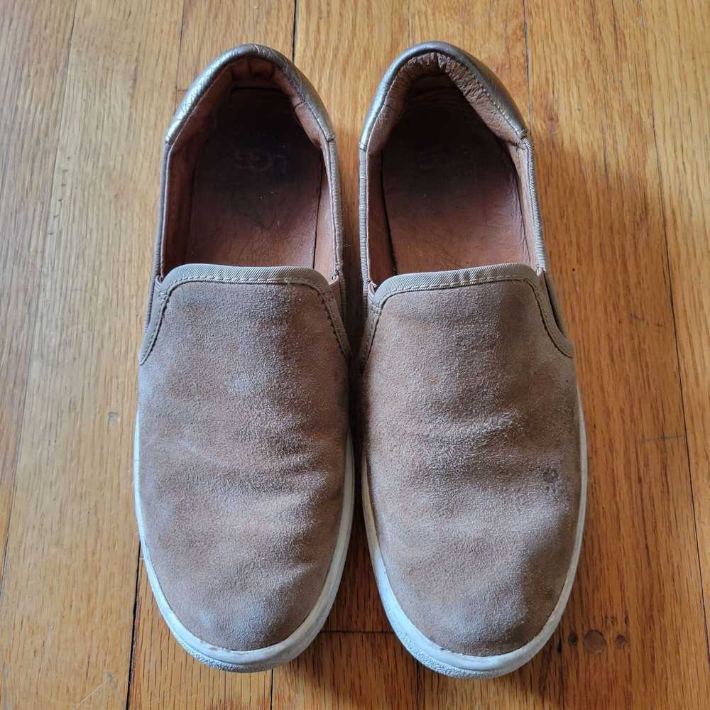 Ugg Ugg 6 Leather Brown Gold Loafers CAS Slip On … - image 7