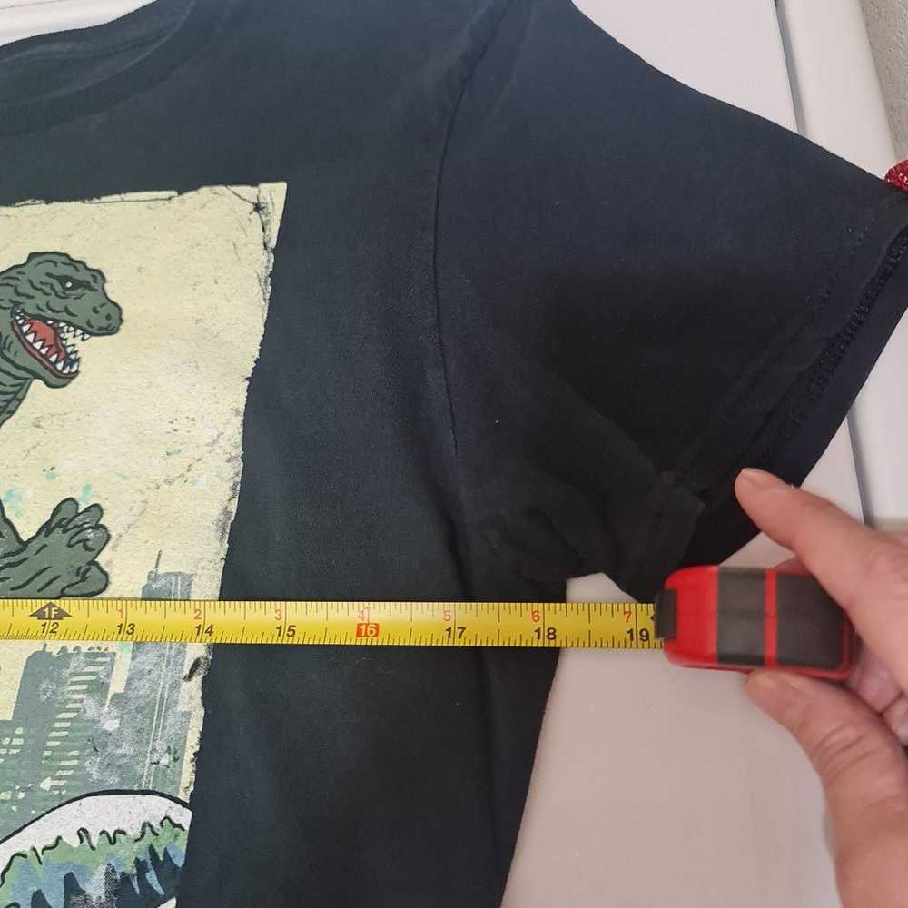 Godzilla T-shirt Men's Medium Black Japanese Writ… - image 3