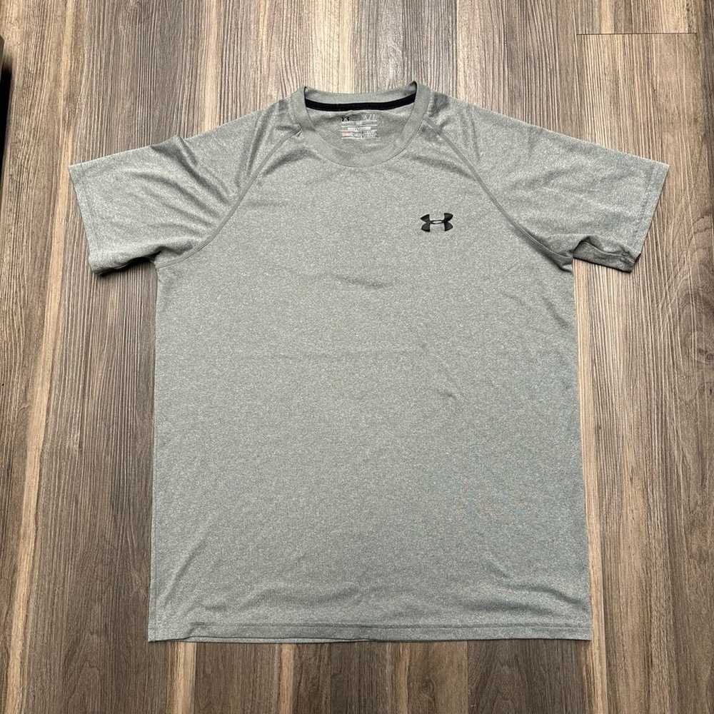 Under Armour Gym Workout Shirts (S) - image 2