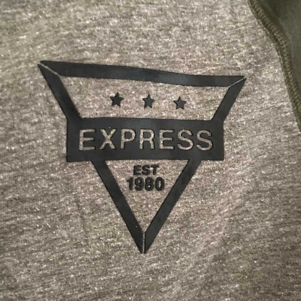 NWOT Men’s Express Long Sleeve T-Shirt - image 3
