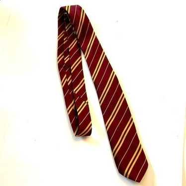 Harry Potter Hogwarts red/gold striped large tie … - image 1