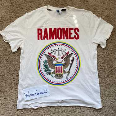 Ramones Band Shirt Distressed Vintage Look - image 1