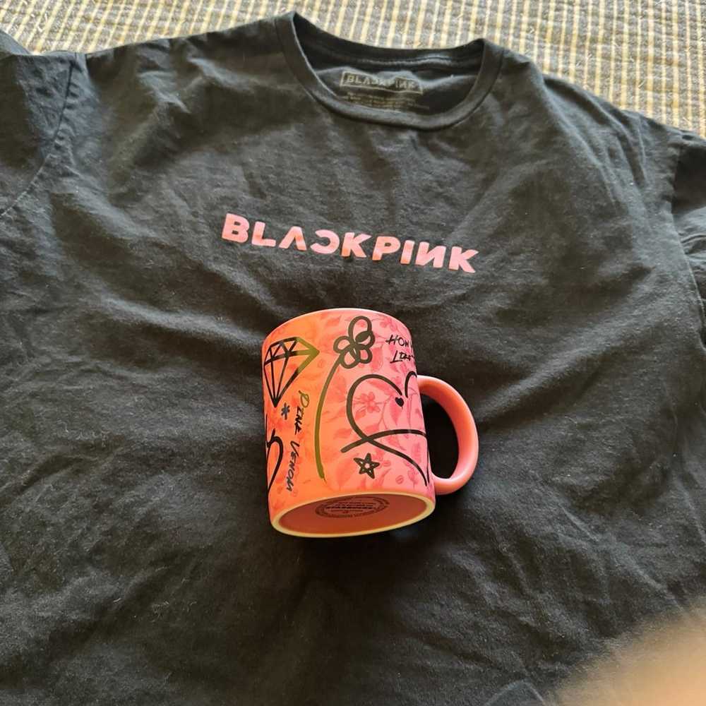 Blackpink pink venom shirt and Starbucks cup - image 2