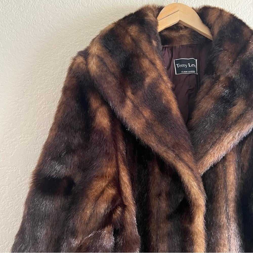 Vintage Fur coat by Terry Lewis Classic Luxeries … - image 3