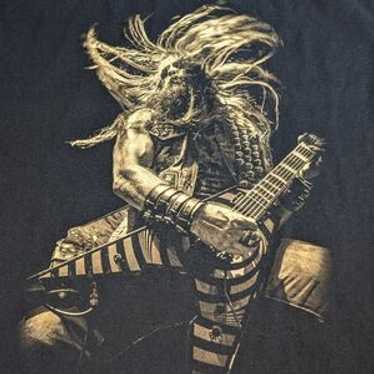Tシャツ 検）ZAKK WYLDE,STEVE VAI,MOTLEY CRUE Amazon.com: Zakk Wylde T Shirt Sabbath Guitar Logo Official