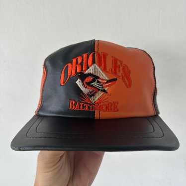 Vintage 90s Baltimore Orioles Leather SnapBack Hat