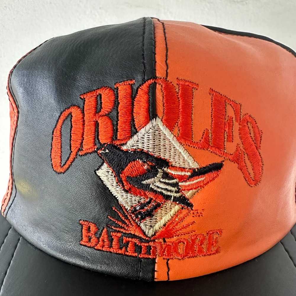 Vintage 90s Baltimore Orioles Leather SnapBack Hat - image 2