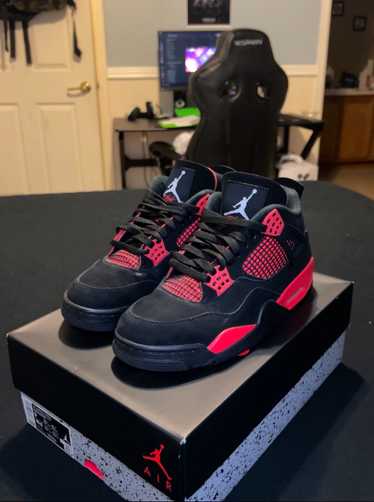 Jordan Brand × Nike Jordan 4 Red Thunder size 9 me