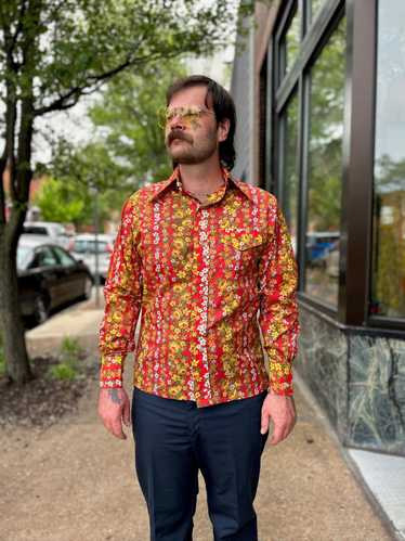 Fun Floral Print Shirt w/Dagger Collar