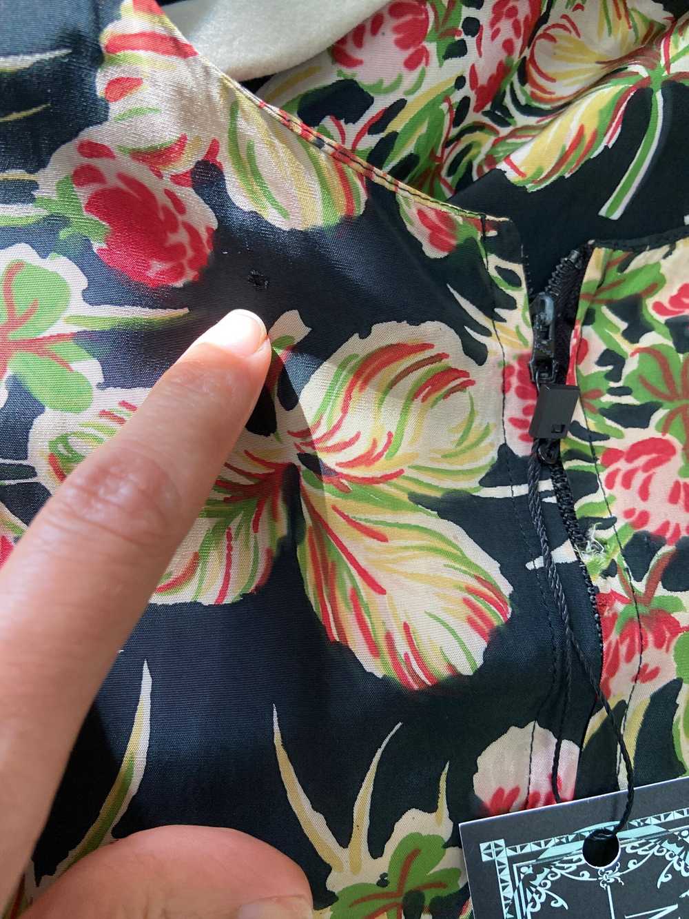 1940s Cold Rayon Floral - image 7