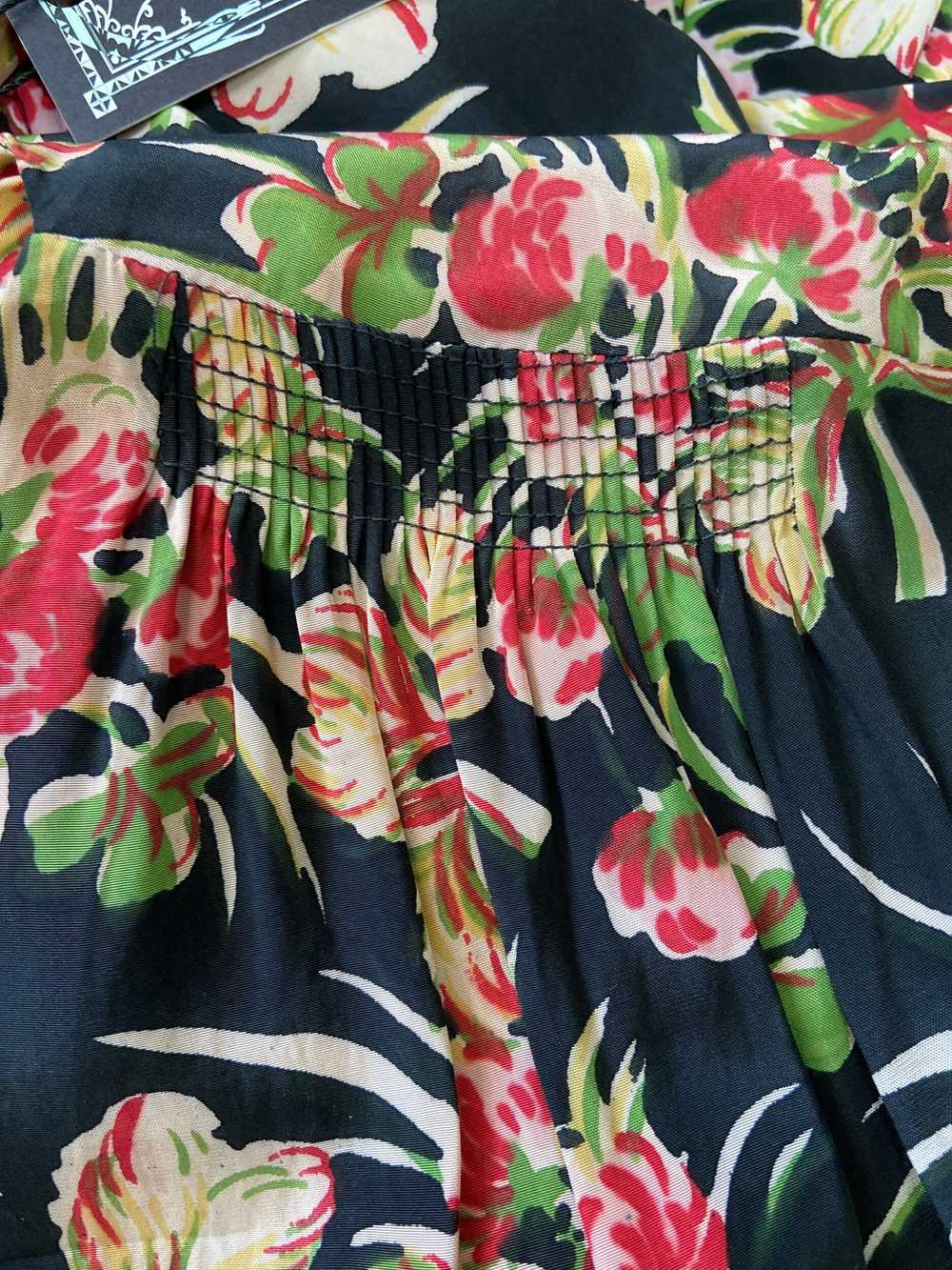 1940s Cold Rayon Floral - image 9