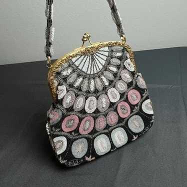 Vintage Beaded small bag with gold details - image 1