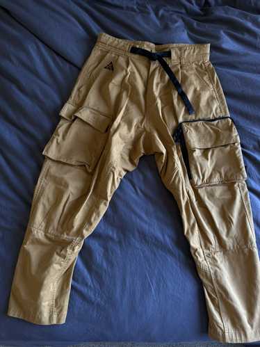 Nike ACG Nike ACG Cargo Pants