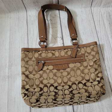 Coach retailer Signature Penelope Shopper Tote