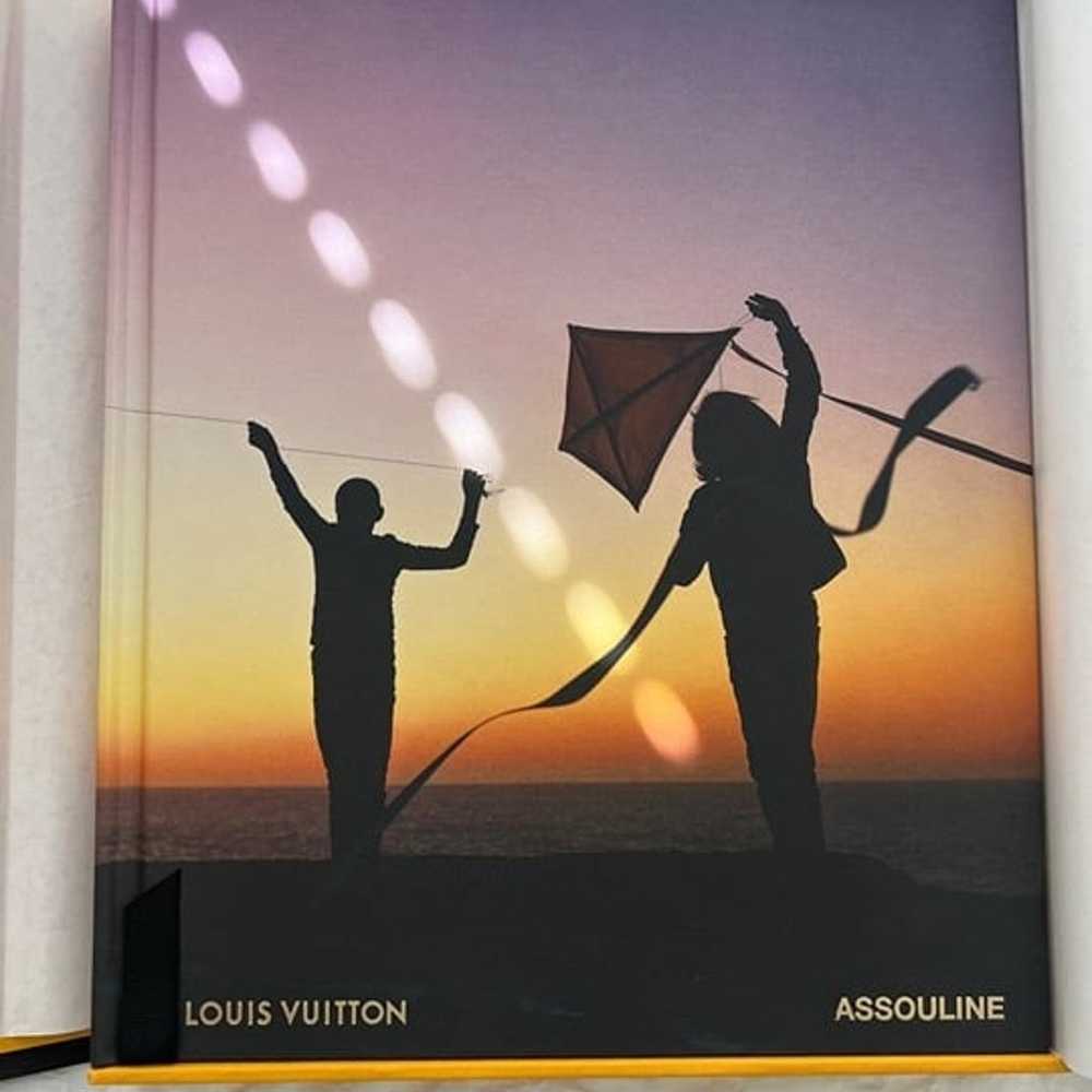 ASSOULINE Louis Vuitton Virgil Abloh Book (Ultima… - image 4