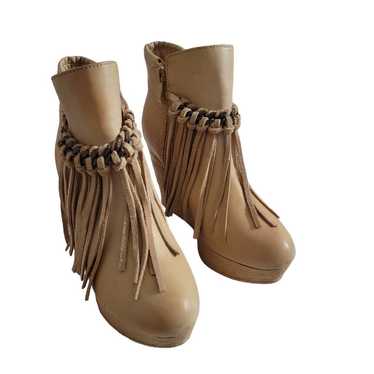 Sbicca Vintage collection camel brown wedge heel f
