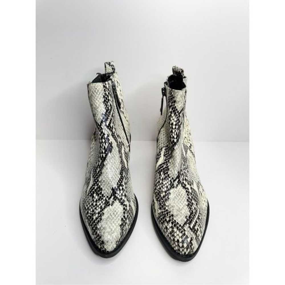 Blondo Ankle Booties Size 6 Snakeskin Embossed Le… - image 3