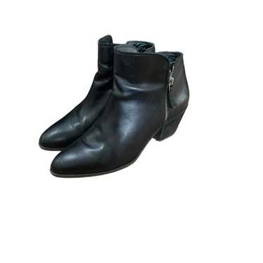 Frye Judith Leather Short Black 2 in. Heel Bootie… - image 1