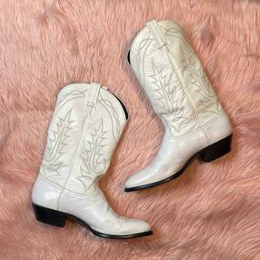 Tony Lama Woman’s White Cowgirl Boots Size 10