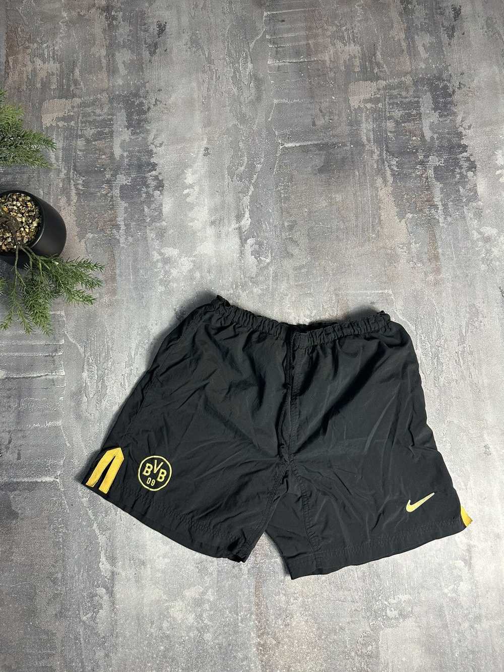 Nike × Soccer Jersey VINTAGE BORUSSIA DORTMUND NI… - image 1