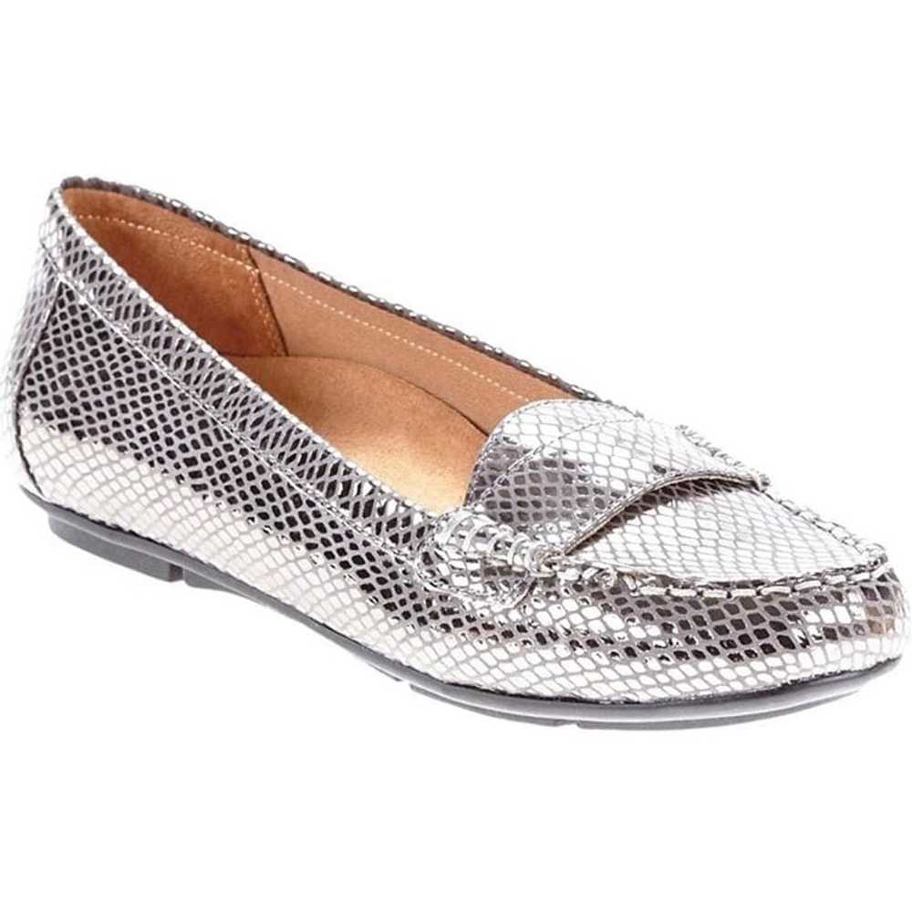 Vionic Larrun Women's Flat Shoes metallic silver … - image 1