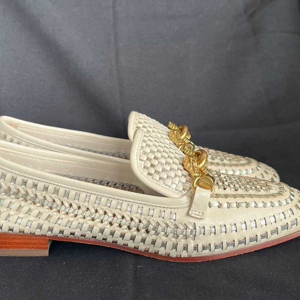 Tory Burch “JESSA” Raffia Loafers NWOB SZ 6.5 - image 4