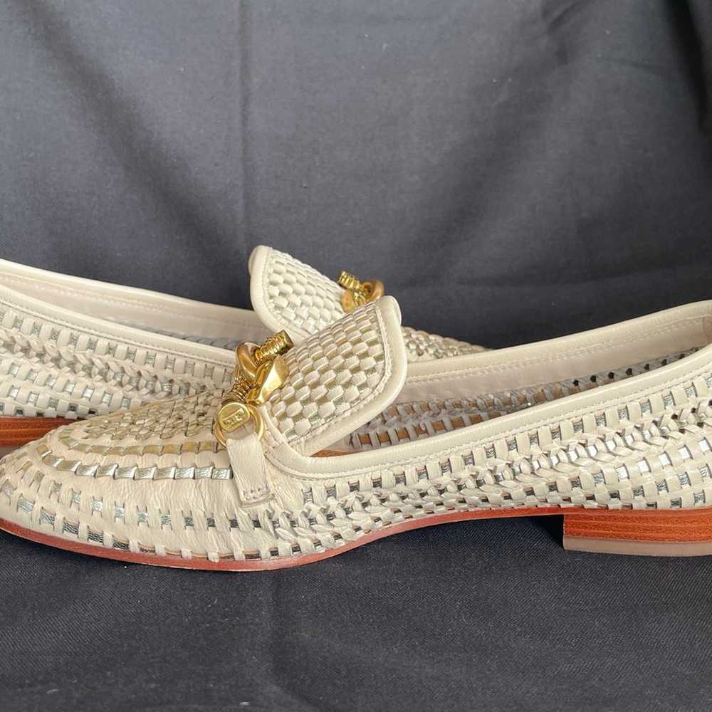 Tory Burch “JESSA” Raffia Loafers NWOB SZ 6.5 - image 5