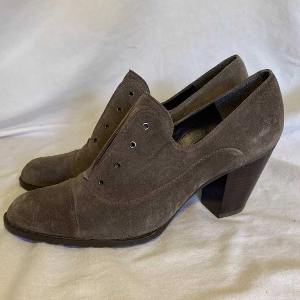 Stuart Weitzman heels light brown leather suede s… - image 2