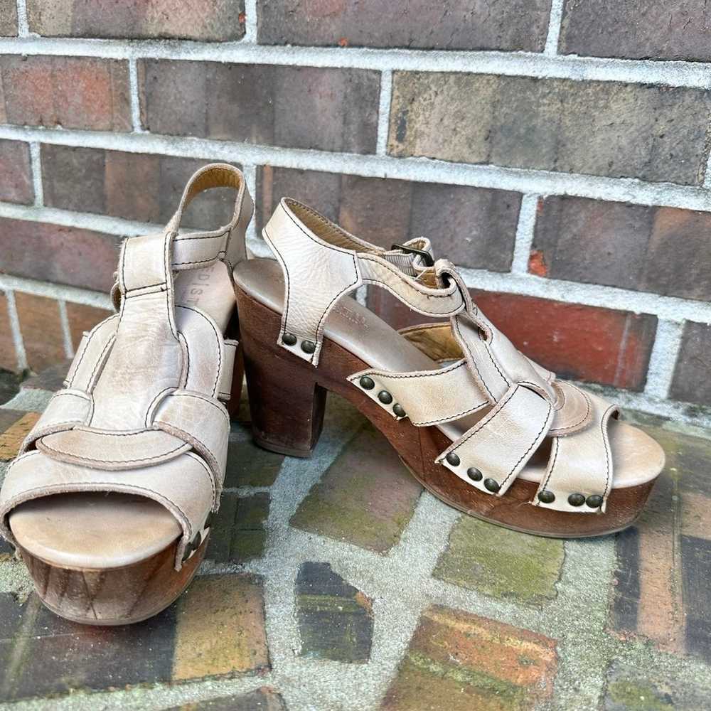 BED STU Boho Bone Leather Sandals Heels WOMENS 7 … - image 4