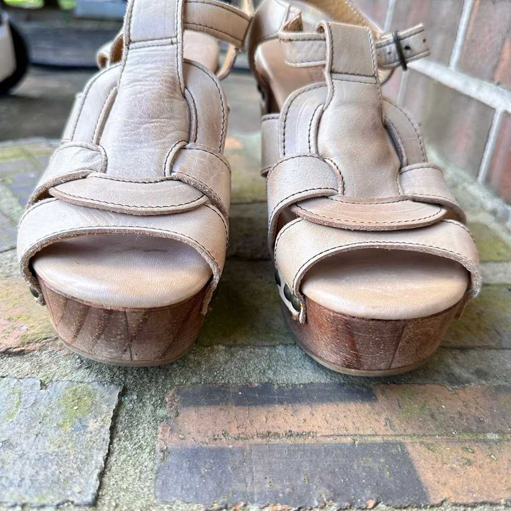 BED STU Boho Bone Leather Sandals Heels WOMENS 7 … - image 5