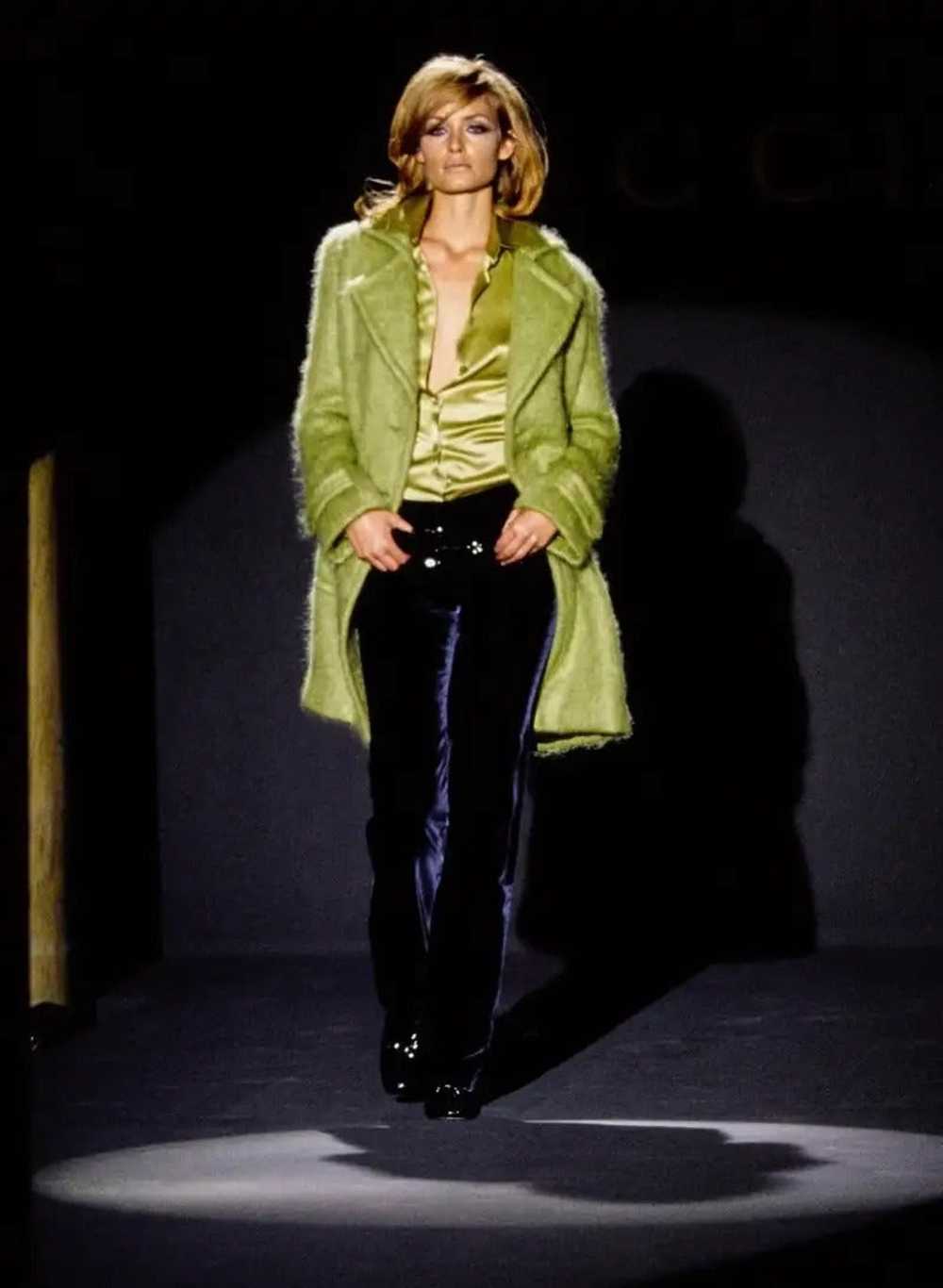 Gucci Fall 1995 Tom Ford Iconic Black Oversized H… - image 2