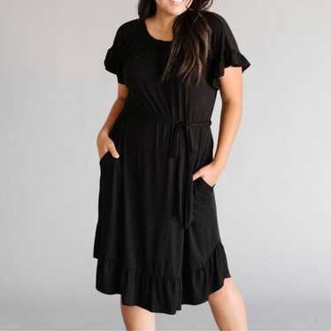 Perfect Ruffled Black Dress!
