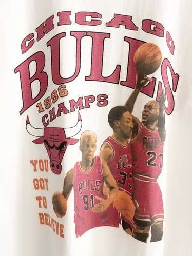Vintage Chicago Bulls 1996 Champs Big Three NBA Te