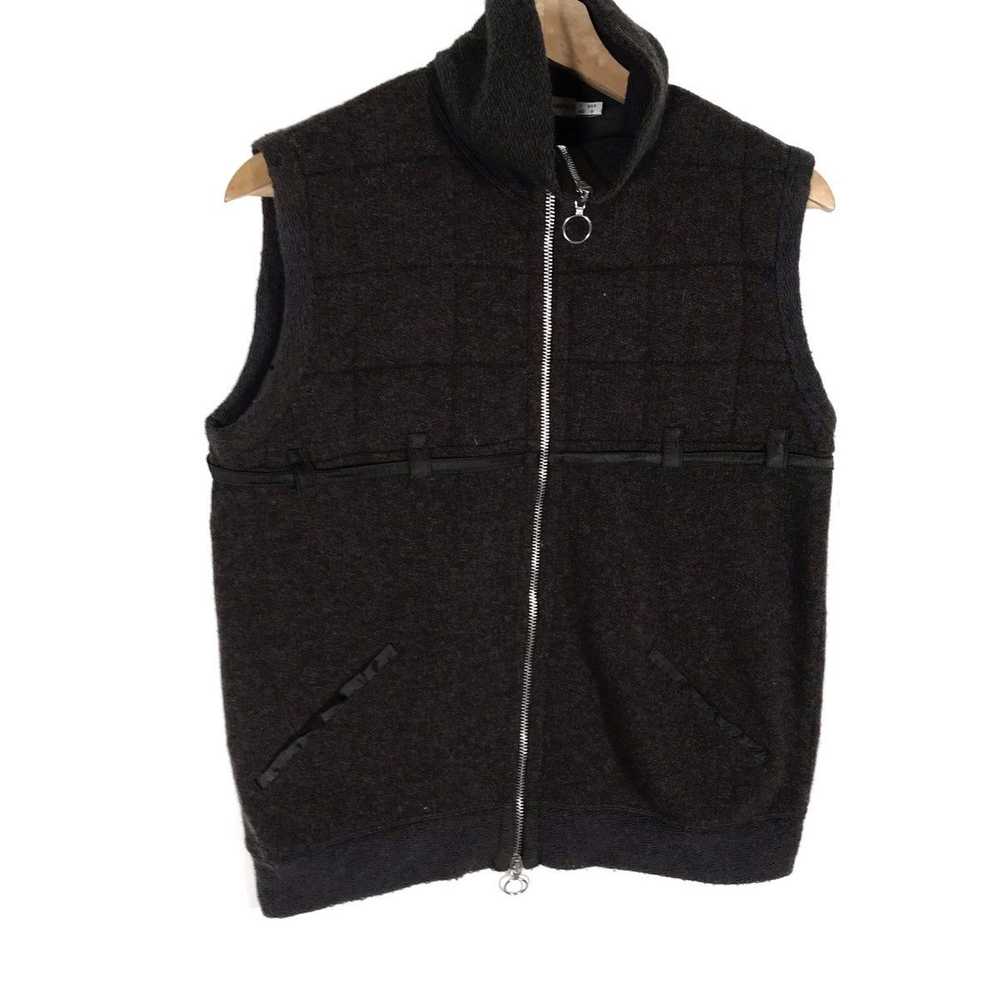 Vintage - ITALIAN DESIGNER EMPORIO ARMANI VESTS - image 2