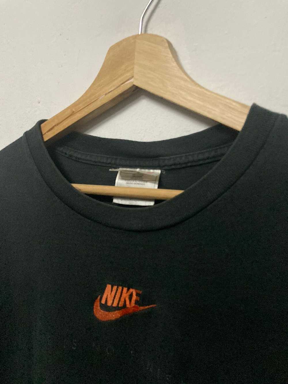 Vintage 90s Nike Center Embroidery Logo T-shirt - image 8