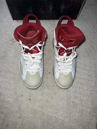 Jordan Brand × Nike Retro 6s