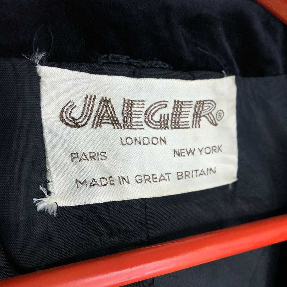 Vintage 80s Jaeger Velvet Cropped Jacket - image 6