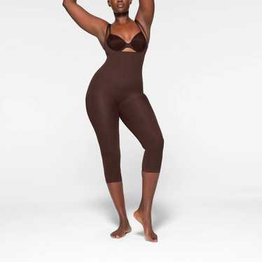 SKIMS Everyday Open Bust Catsuit in Cocoa Size 3X… - image 1