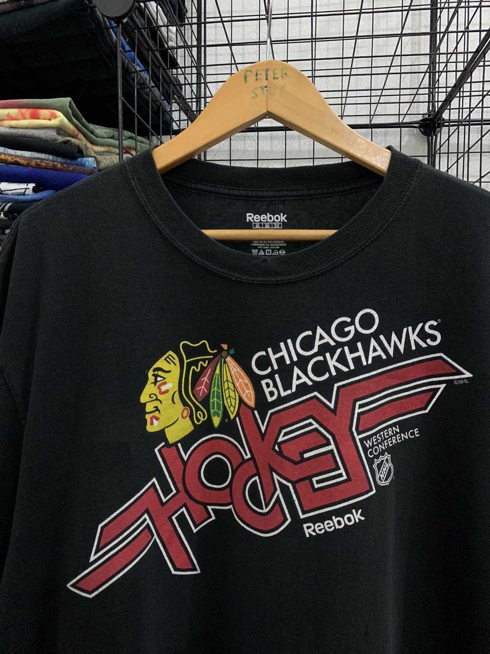 CHICAGO BLACKHAWKS HOCKEY x NFL BY REEBOK T-SHIRT - image 2