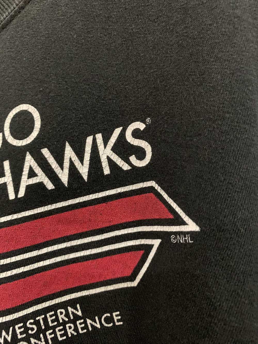 CHICAGO BLACKHAWKS HOCKEY x NFL BY REEBOK T-SHIRT - image 3